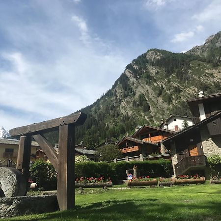 Апартаменты Hameau De Jadis Пре-Сен-Дидье Экстерьер фото